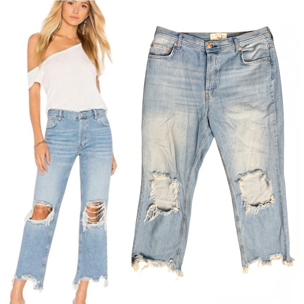 We The Free Jeans Maggie Distressed Straight Leg Light Wash Blue 30